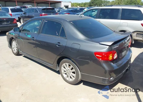 2010 Toyota Corolla S z USA, uszkodzony, nr VIN 2T1BU4EE8AC422842